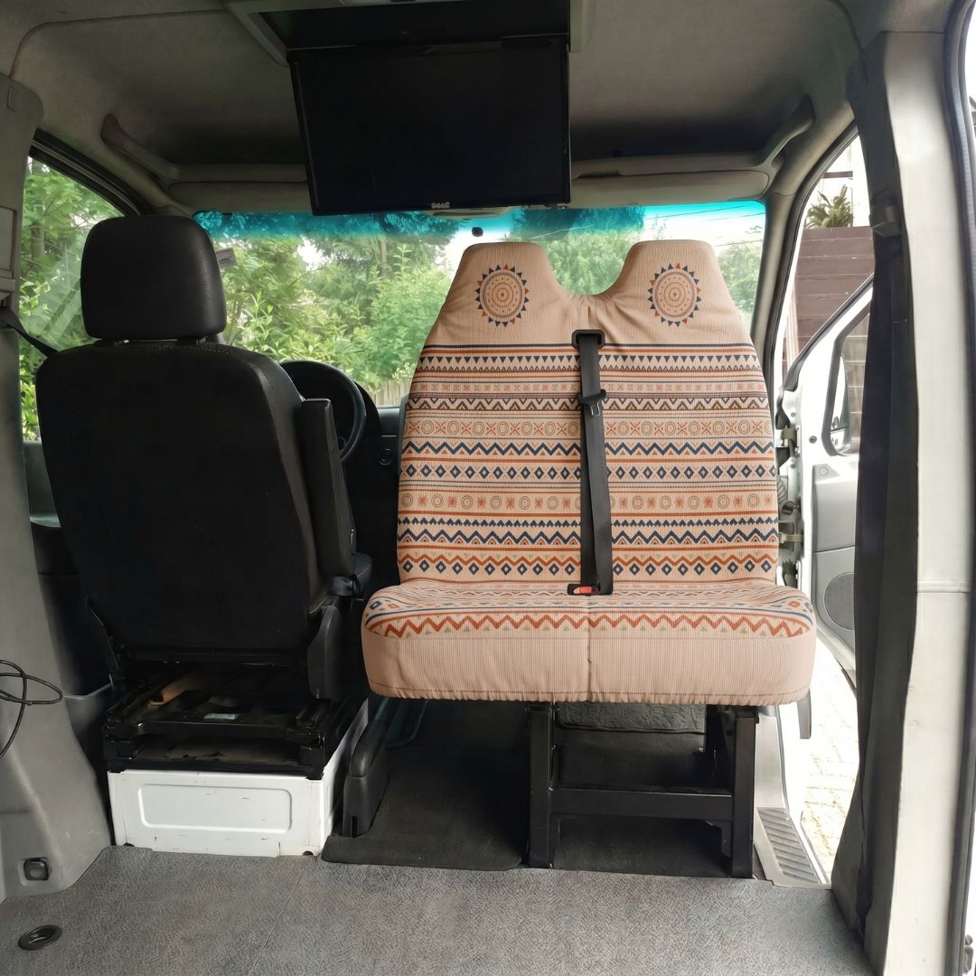 Solara Aria Aztec double front seat cover - cream &amp; red design detail