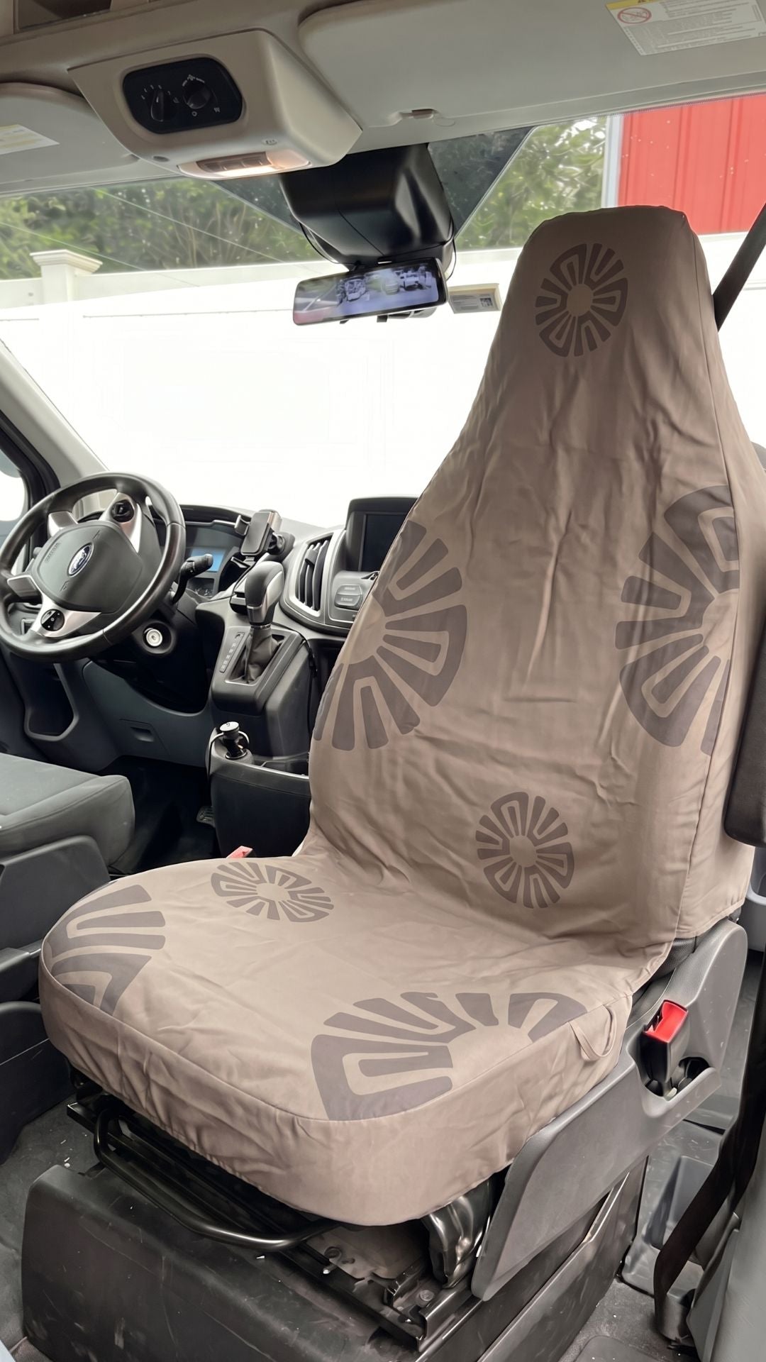 Solara Sand universal seat cover - sand beige lifestyle shot